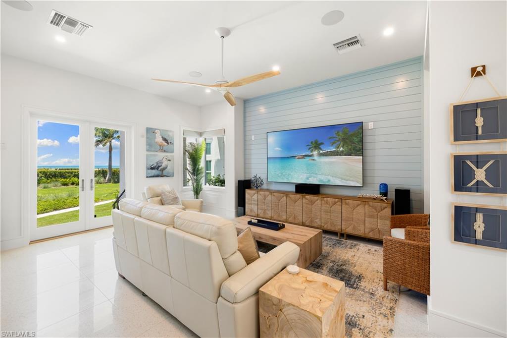 104 Kaula LN