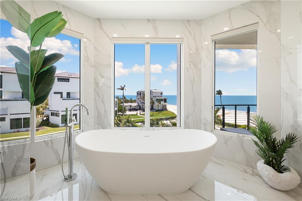 104 Kaula LN