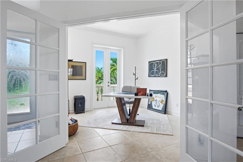 201 San Mateo DR