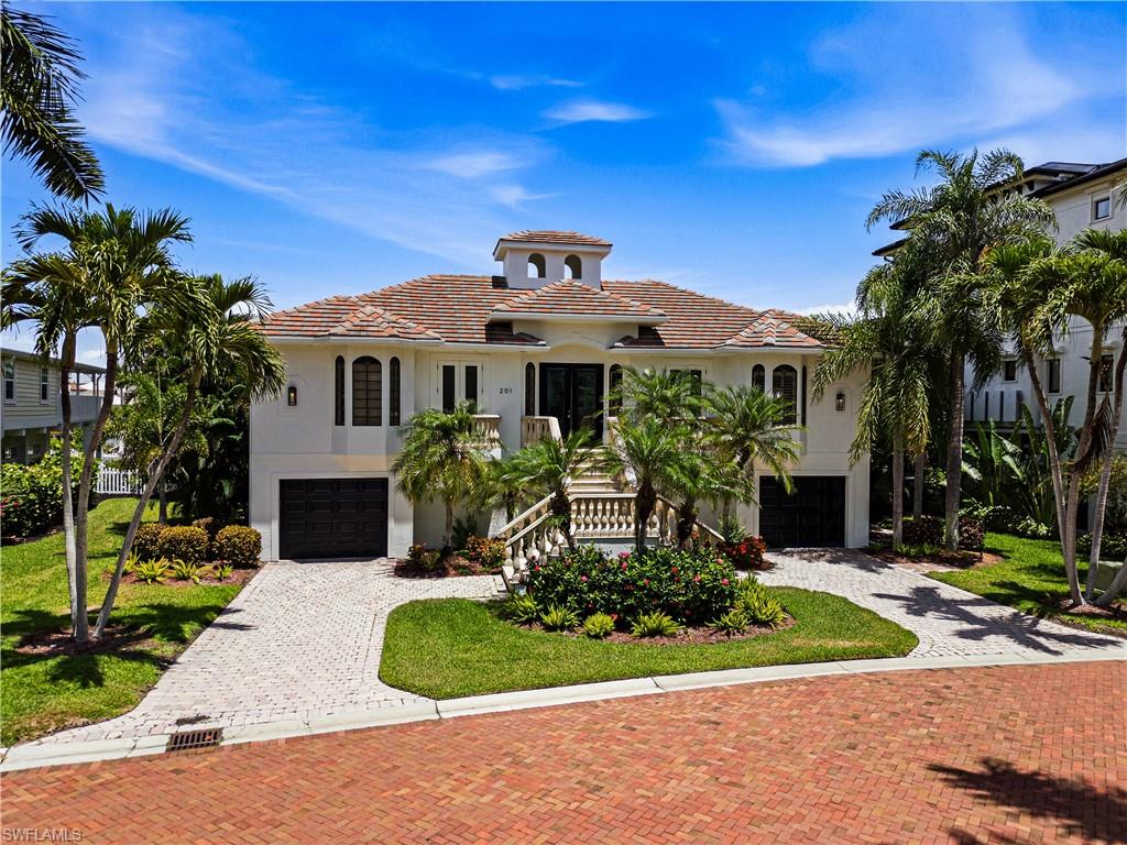 201 San Mateo DR