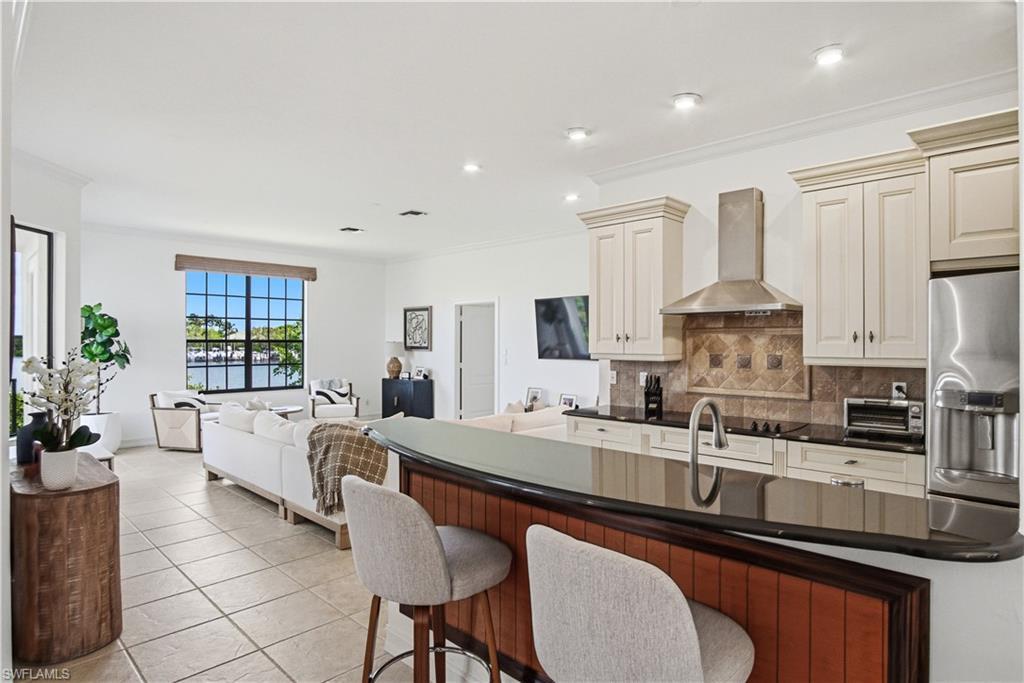 201 San Mateo DR