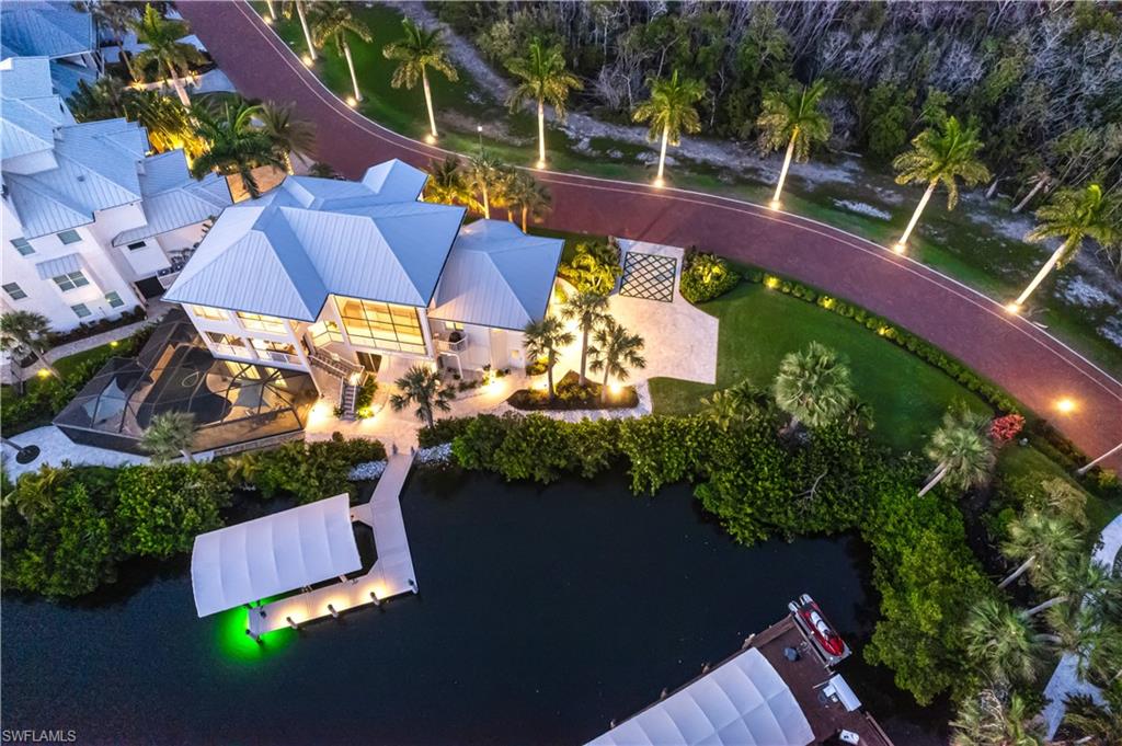 225 Bayfront DR