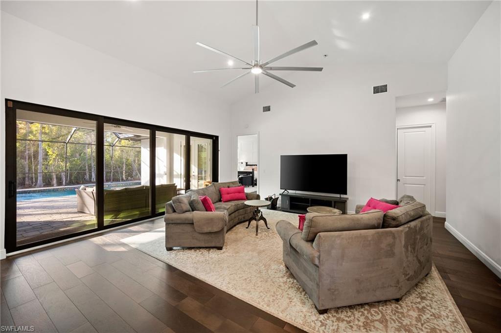 25526 Busy Bee DR