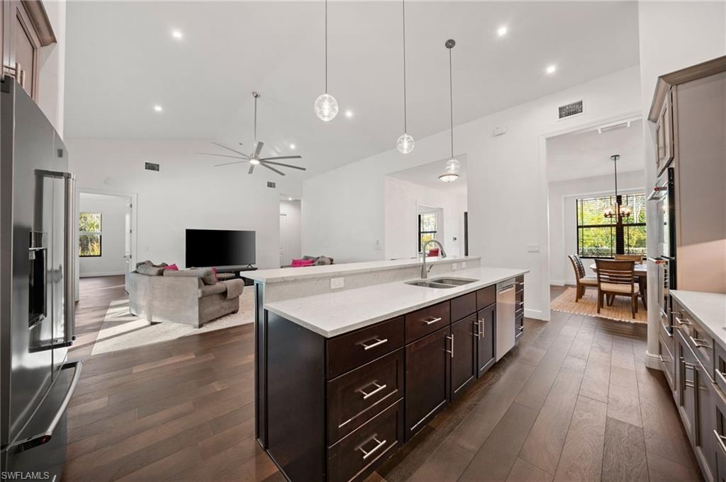 25526 Busy Bee DR