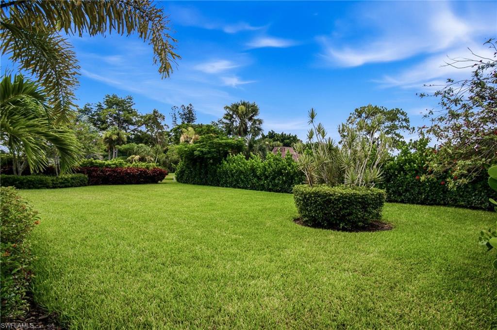 664 Pompano DR
