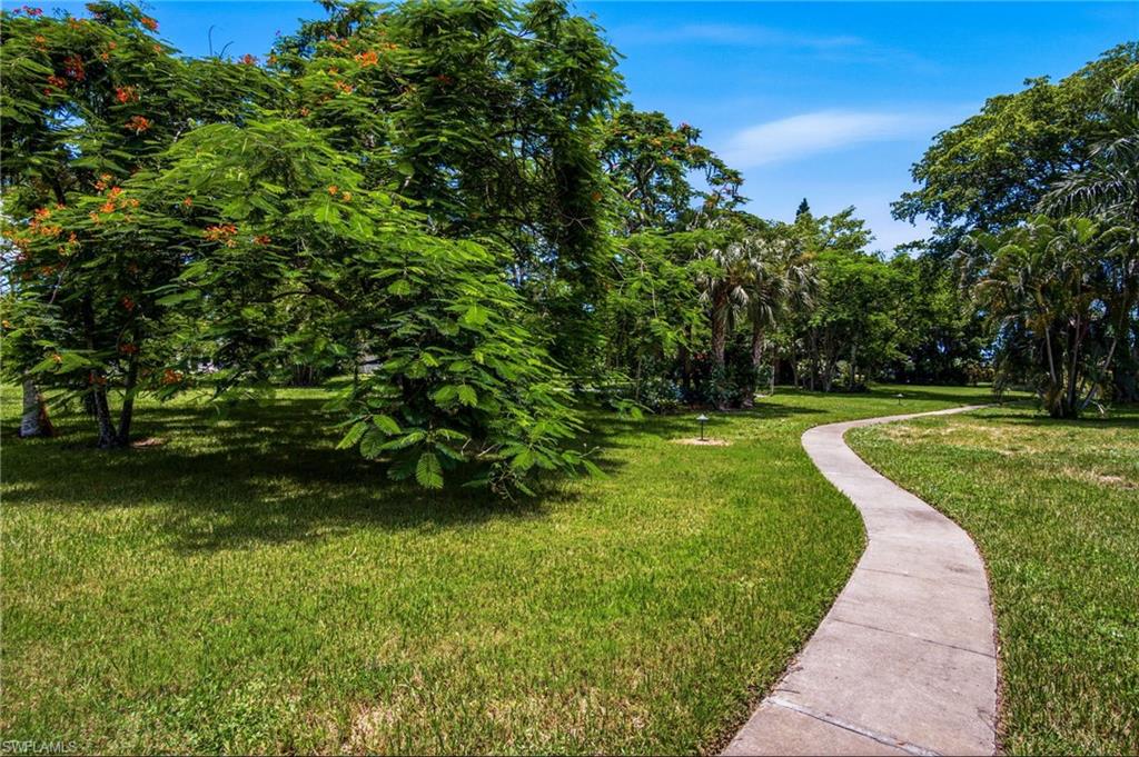 664 Pompano DR