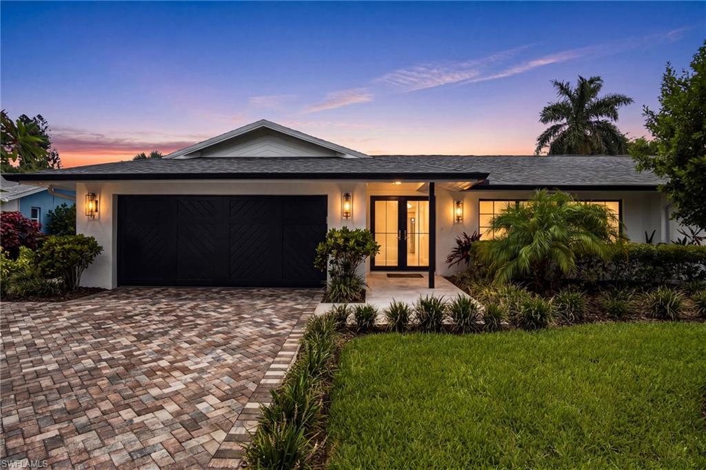 664 Pompano DR
