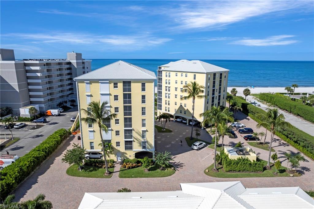 3483 Gulf Shore BLVD N 105 - At 2nd Floor Level