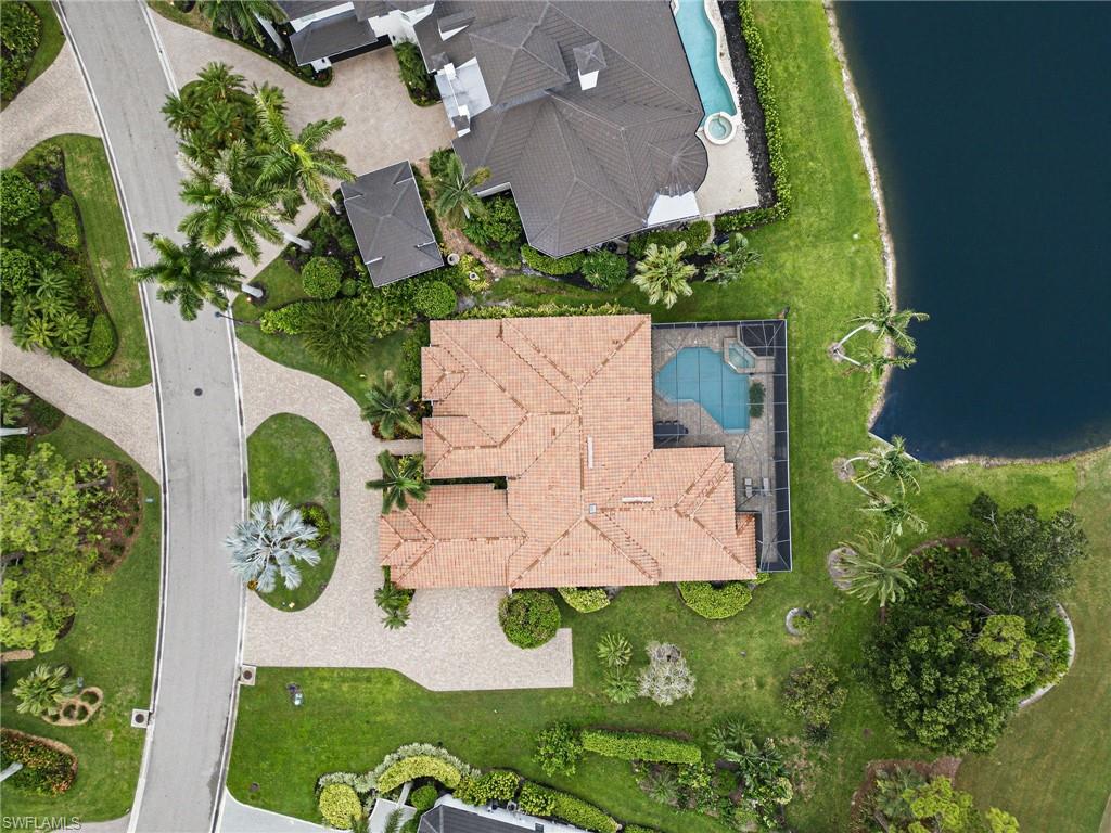 212 Cheshire WAY