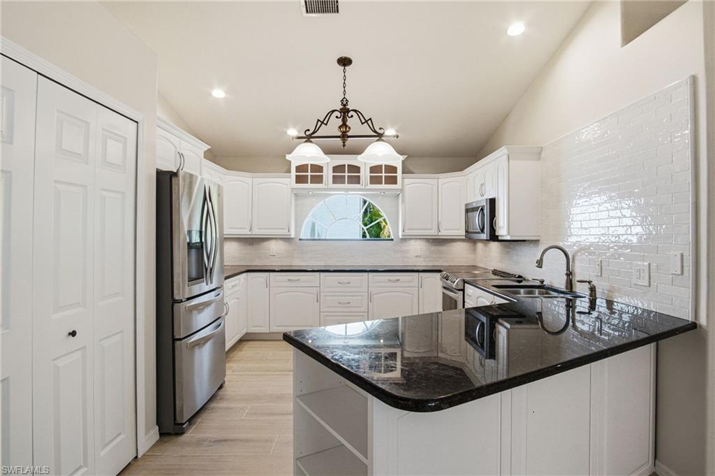 25273 Moriah LN