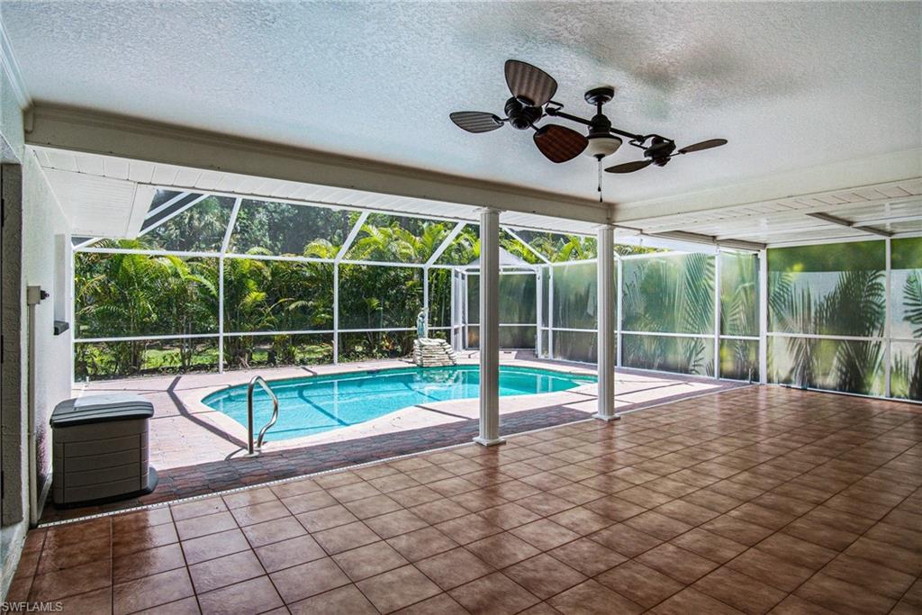 25273 Moriah LN