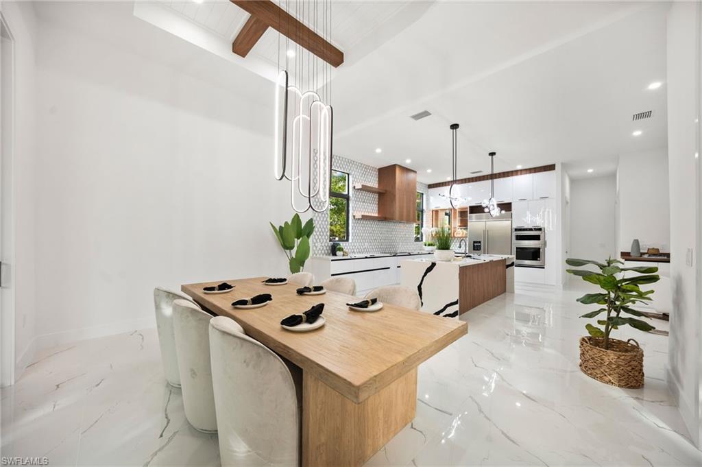 135 7th ST N