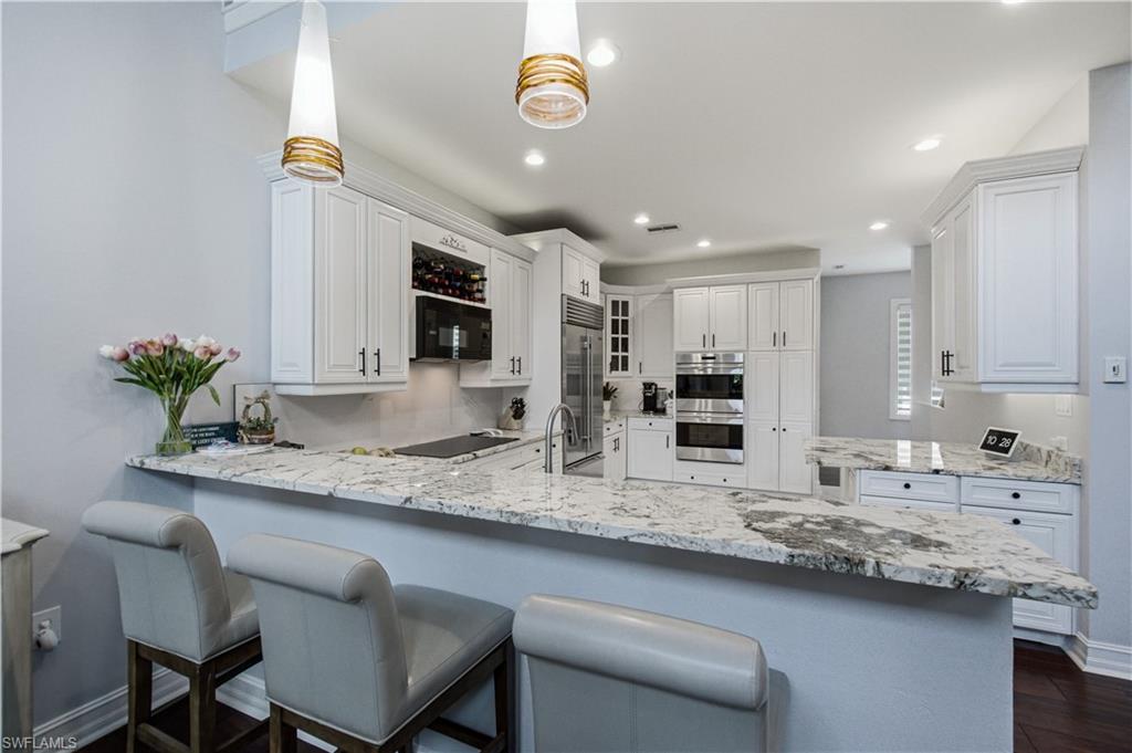 207 San Mateo DR