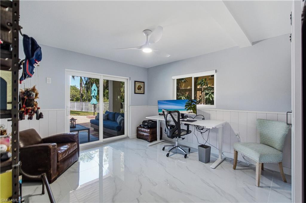 207 San Mateo DR