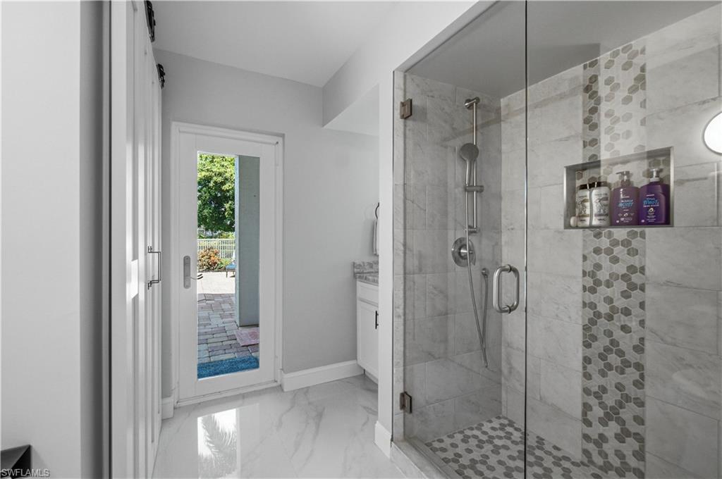 207 San Mateo DR