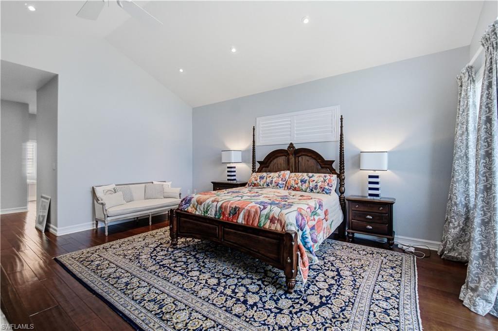 207 San Mateo DR