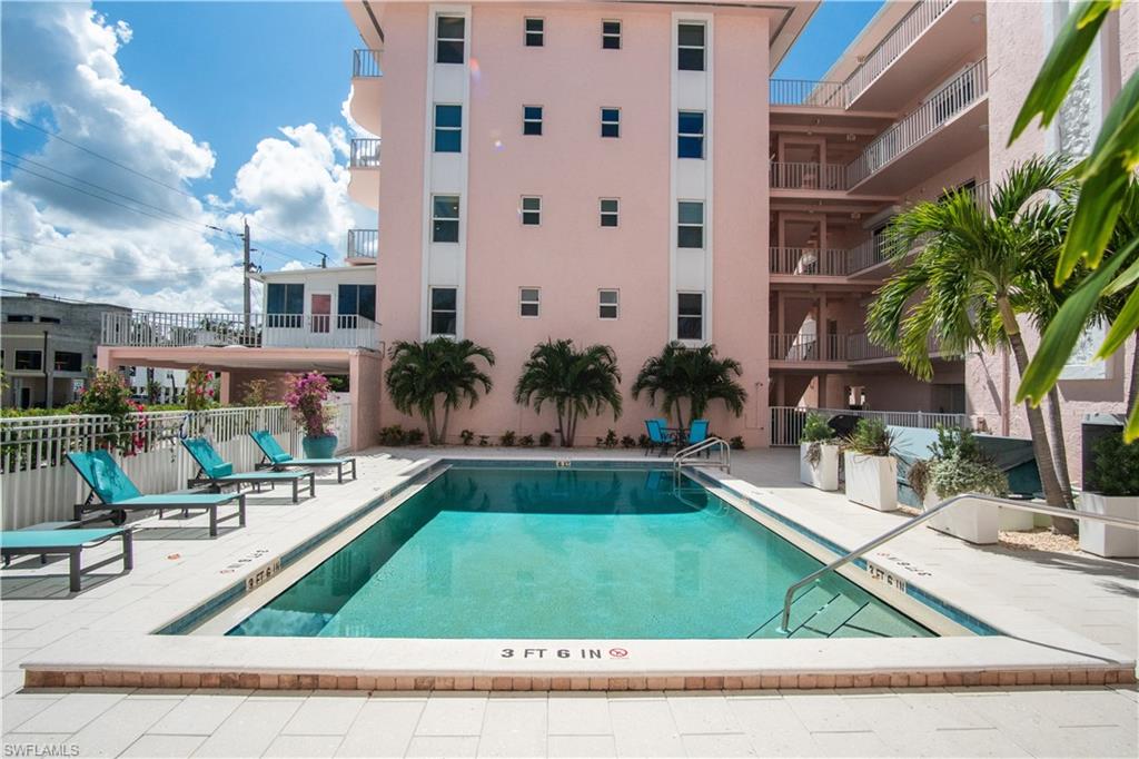 26236 Hickory BLVD 7