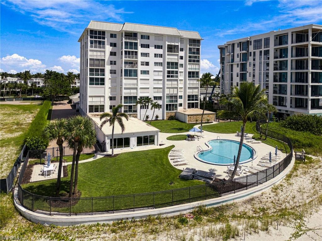 1717 Gulf Shore BLVD N 103