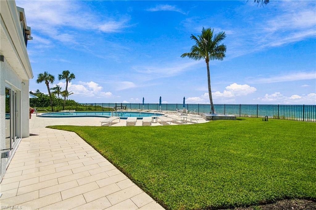 1717 Gulf Shore BLVD N 103