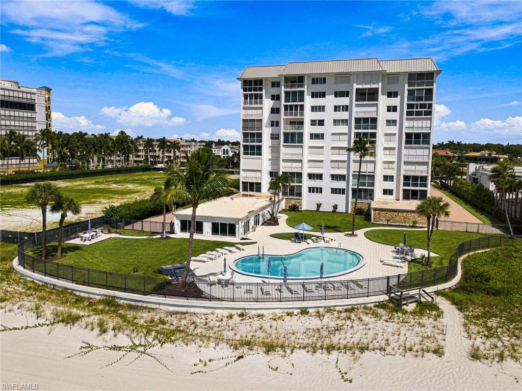 1717 Gulf Shore BLVD N 103
