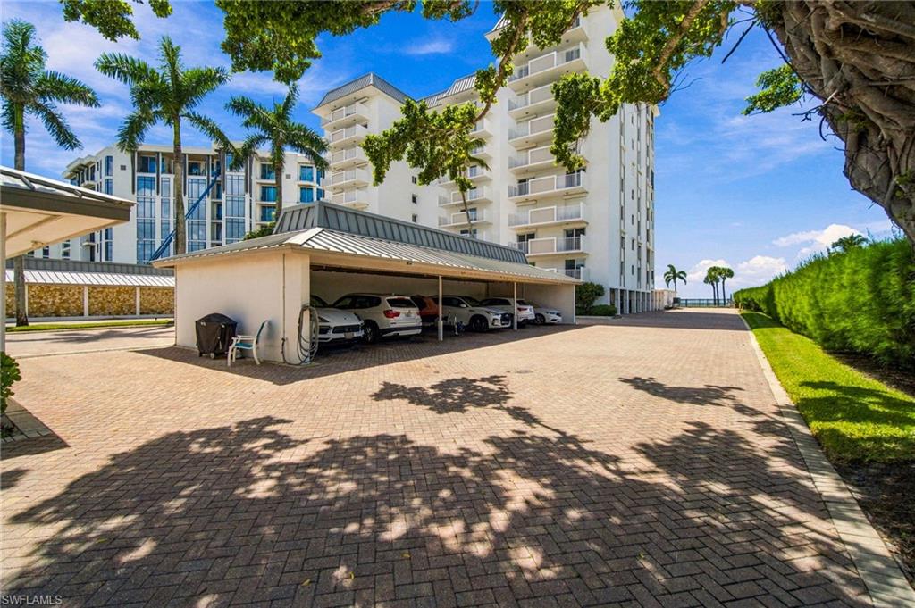1717 Gulf Shore BLVD N 103