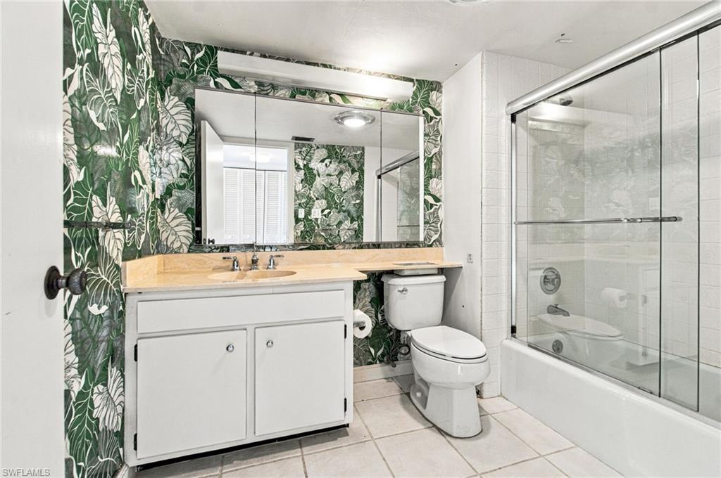 7148 Estero BLVD 823
