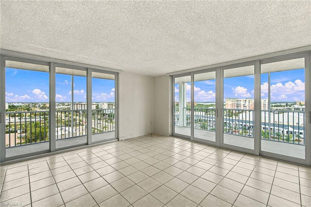 7148 Estero BLVD 823