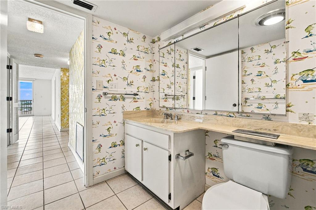 7148 Estero BLVD 823