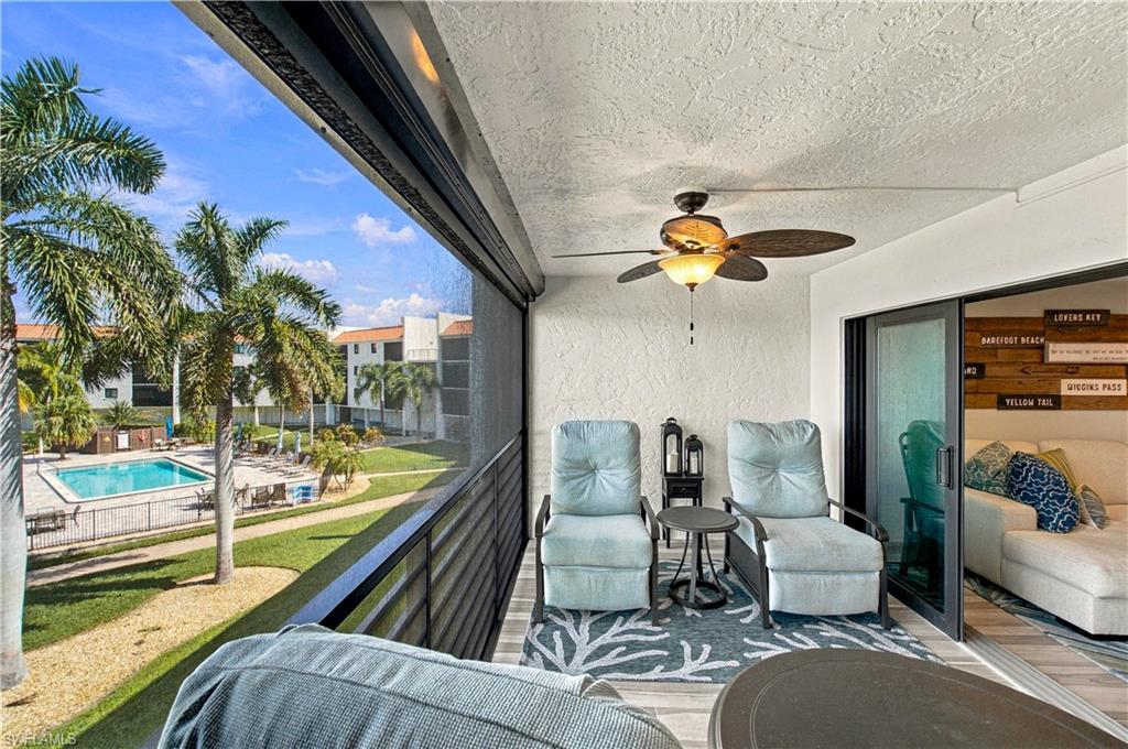 226 3rd ST 215