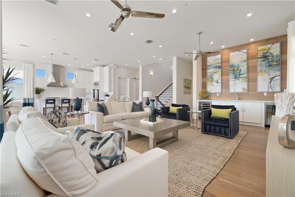 5997 Cypress LN