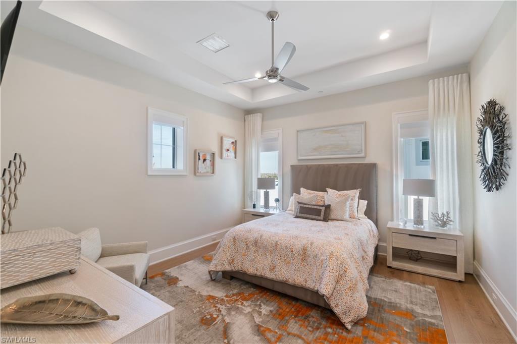 5997 Cypress LN