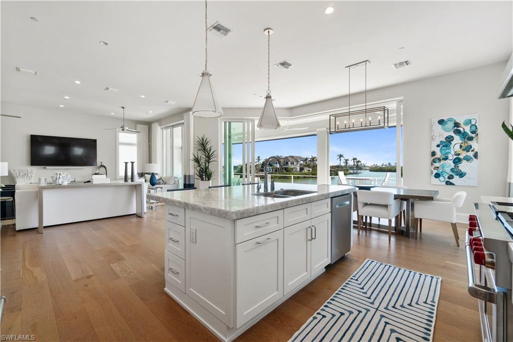5997 Cypress LN