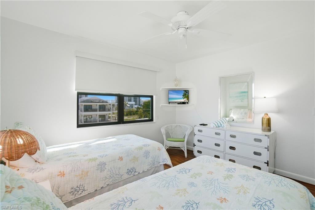 4450 Estero BLVD 403