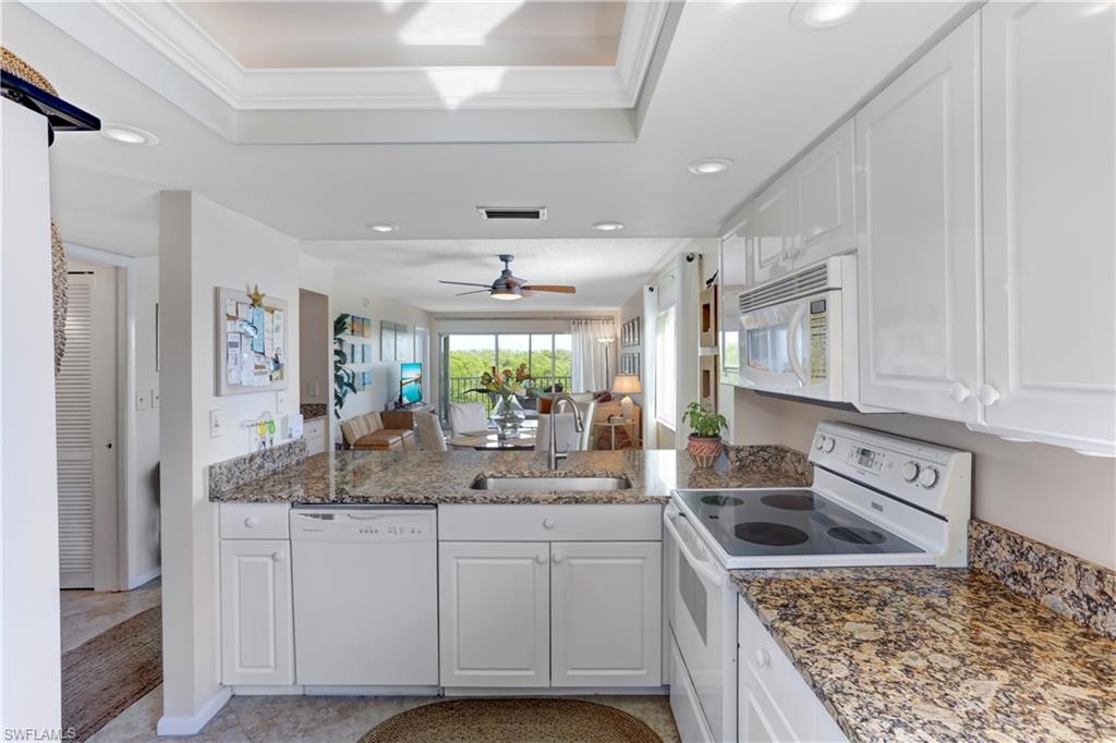 26371 Hickory BLVD 304