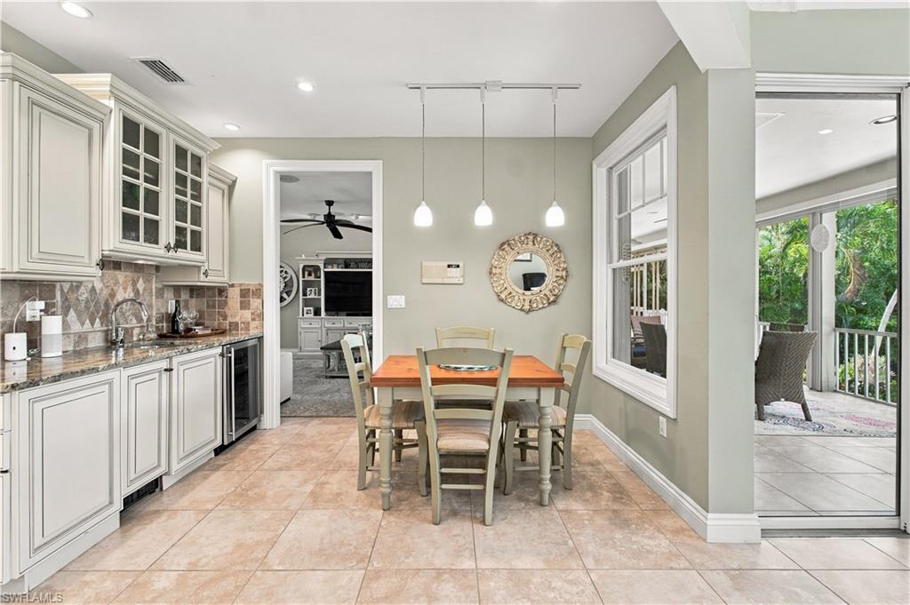 213 Topanga DR