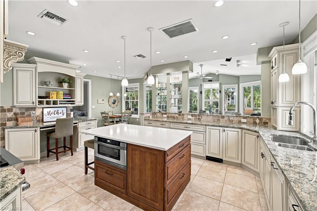 213 Topanga DR