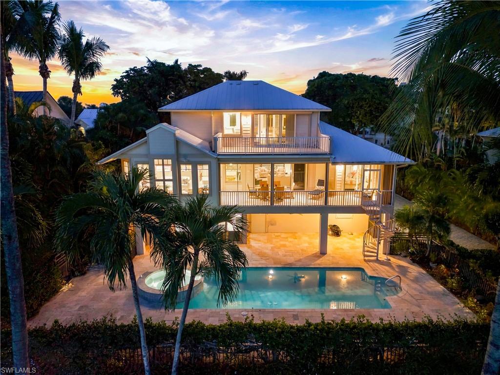 213 Topanga DR