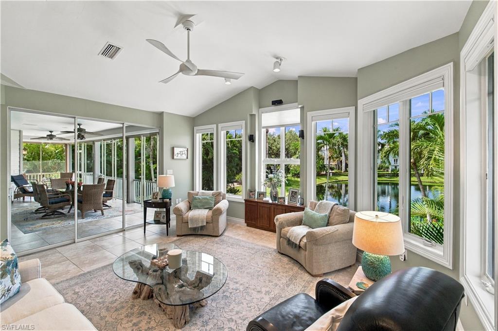 213 Topanga DR