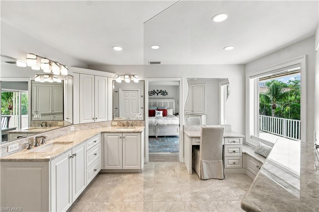 213 Topanga DR