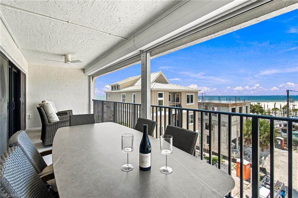 2088 Estero BLVD 4D