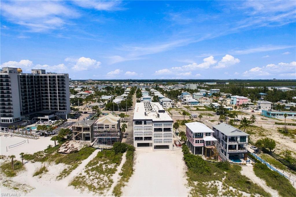 2088 Estero BLVD 4D