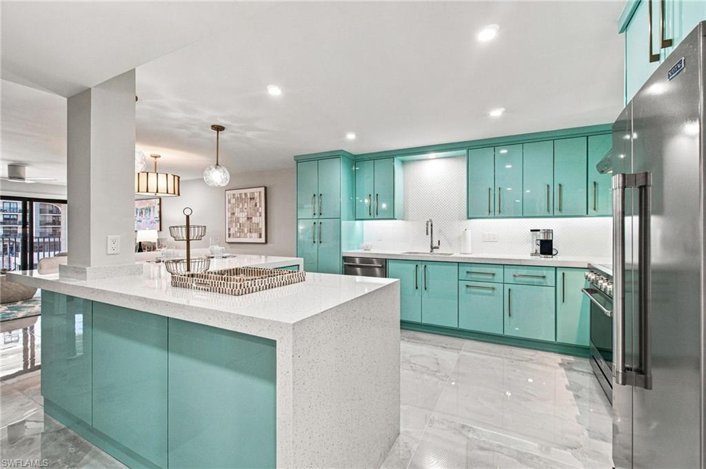2088 Estero BLVD 4D