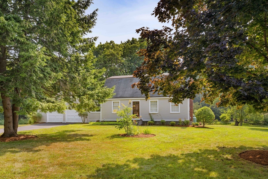 17 Silverbrook Rd