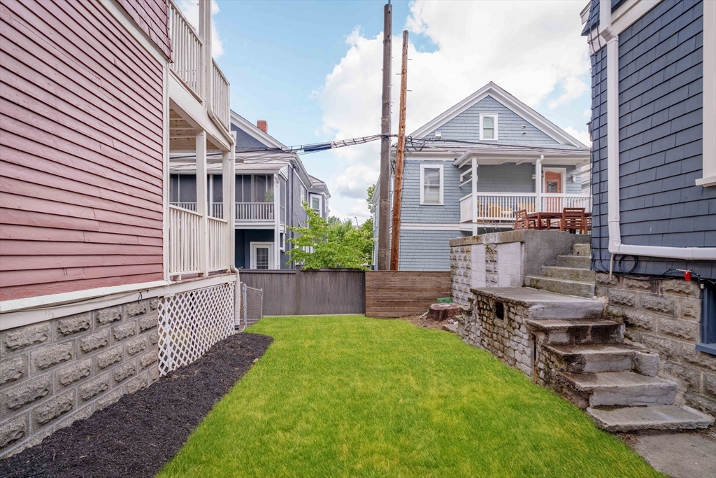24 Hamilton Rd