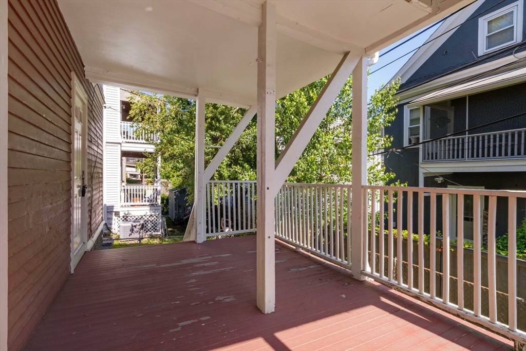 24 Hamilton Rd