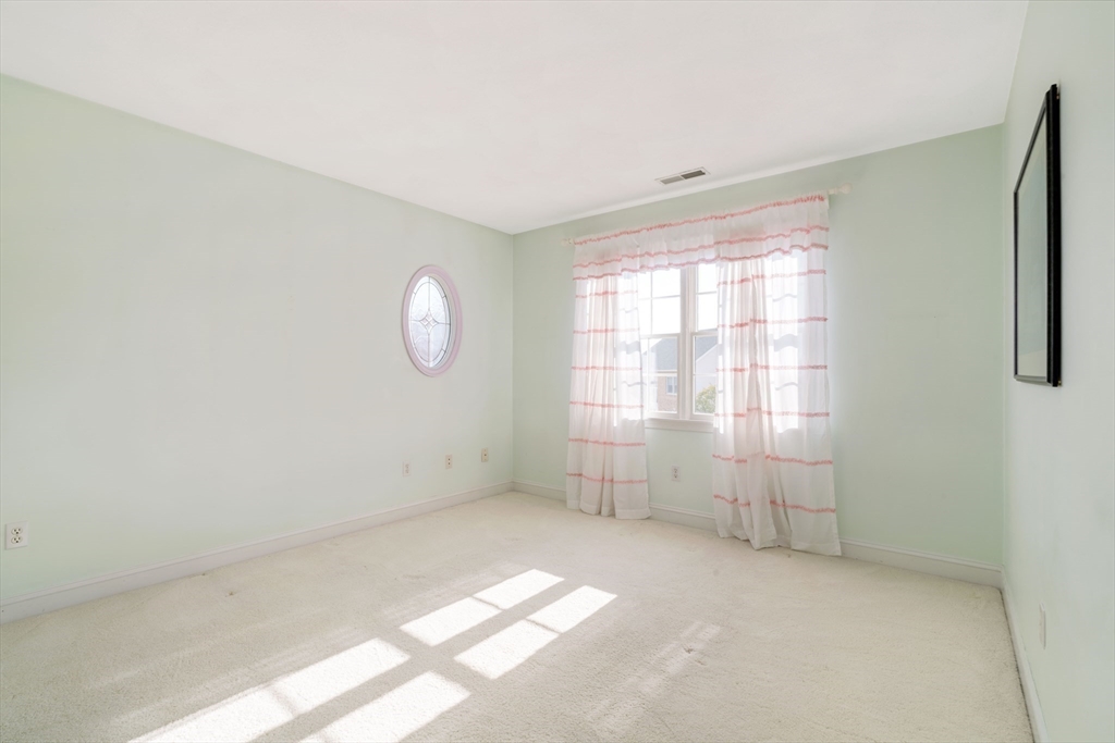 5 Blueberry Ln