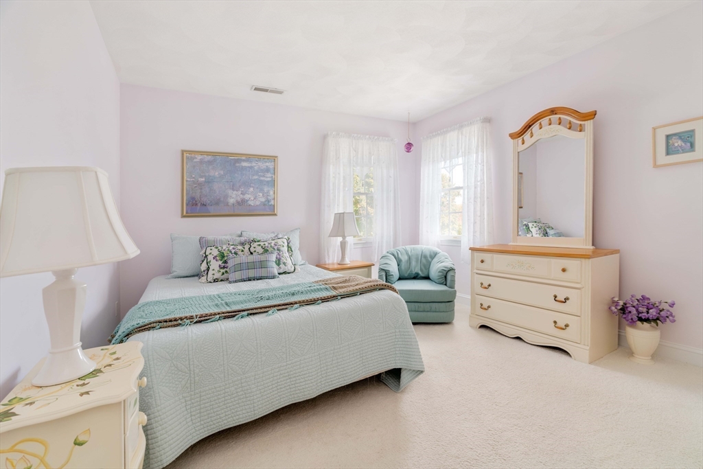 5 Blueberry Ln