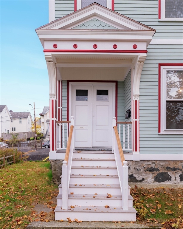 121 Cross Street # 2