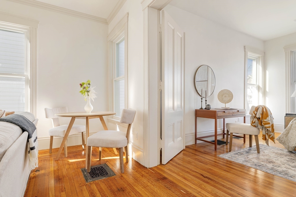 121 Cross Street # 2
