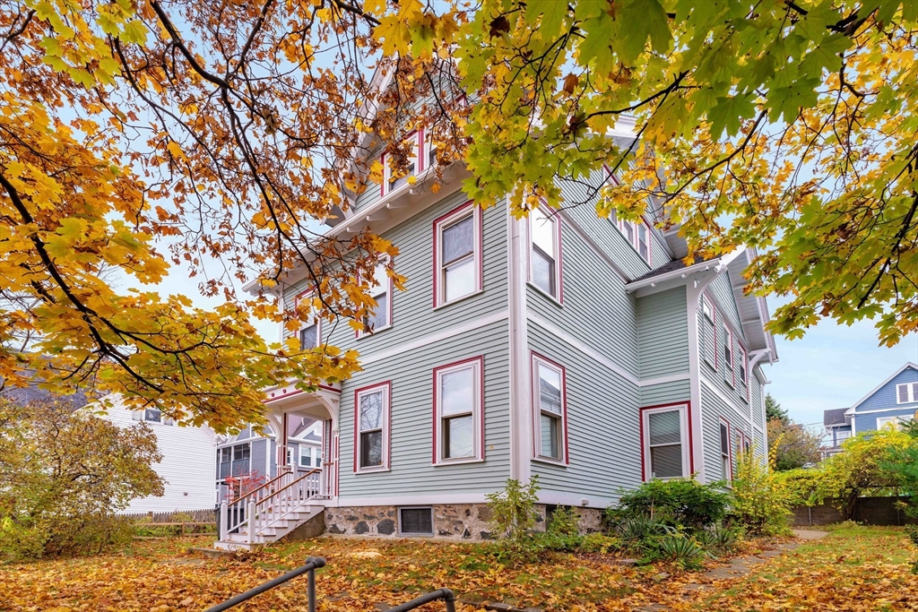 121 Cross Street # 2